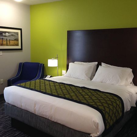 Hawthorn Extended Stay By Wyndham Мидланд Екстериор снимка