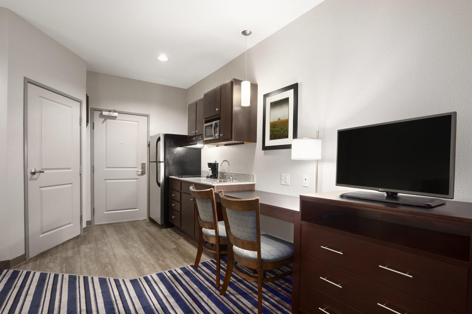 Hawthorn Extended Stay By Wyndham Мидланд Екстериор снимка